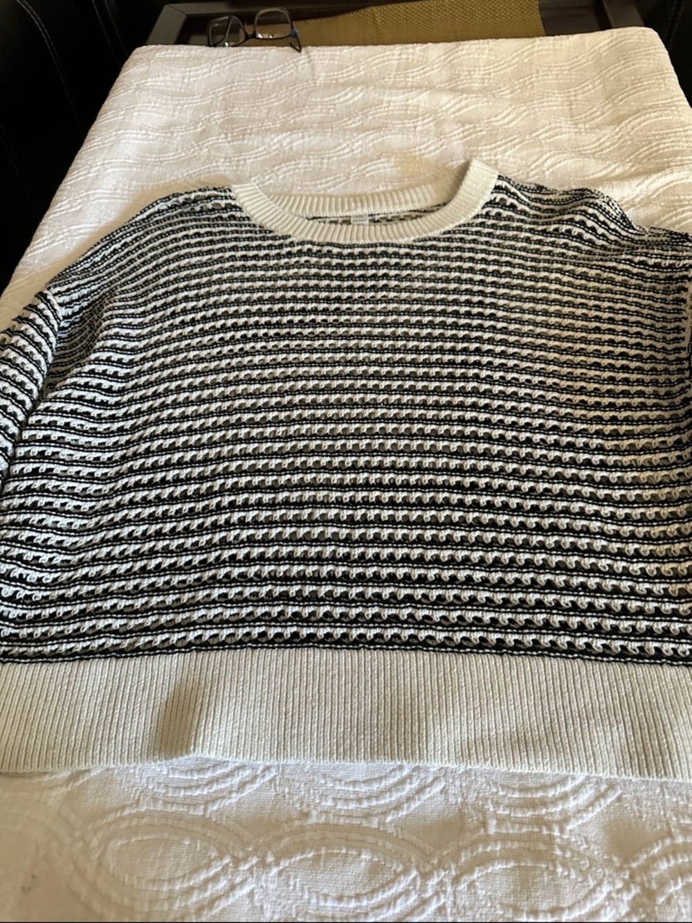 Old Navy Black and White Striped Knit Sweater
